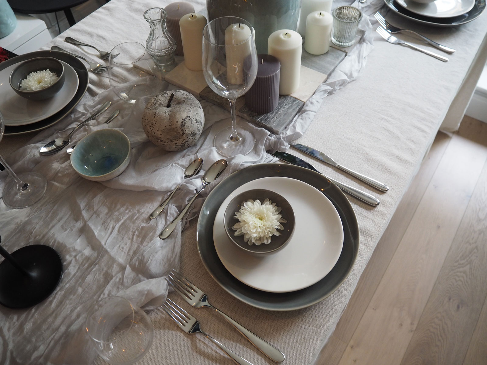 table setting