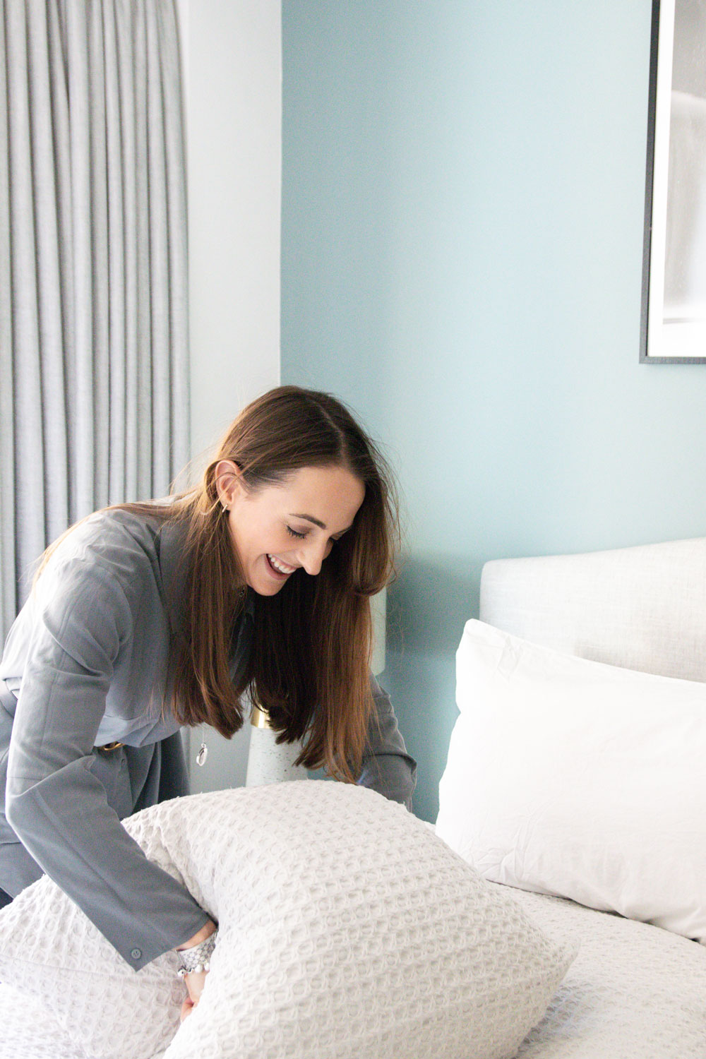 cushions, cushion, bed cushions, bed styling, sofa styling, cushion style, cushion obsessed